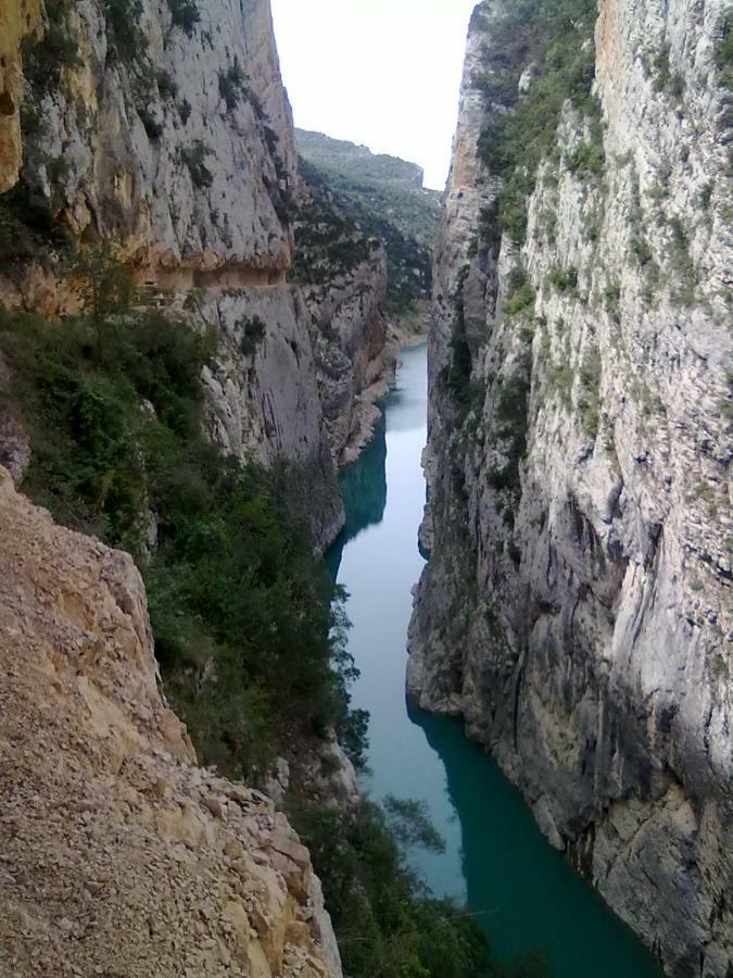 شقة Alquiler En Importante Zona De Escalada !! Camarasa المظهر الخارجي الصورة